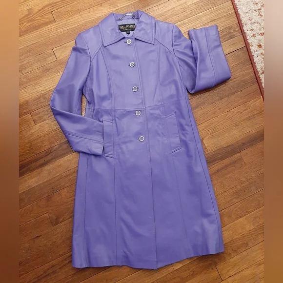 ST. JOHN Leather Coat
